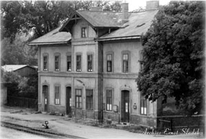 Bahnhof Jedlesee um 1979. Mit "klick" auf das Bild kommen Sie zum Bericht.